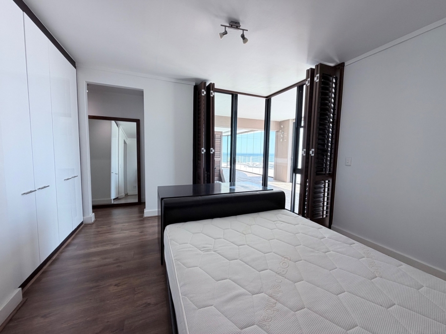 3 Bedroom Property for Sale in Bloubergstrand Western Cape